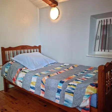 D'hote Dauge Bed & Breakfast *