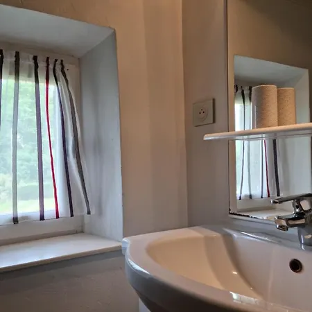 D'hote Dauge Bed & Breakfast