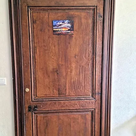 Oda ve Kahvaltı D'hote Dauge 3*